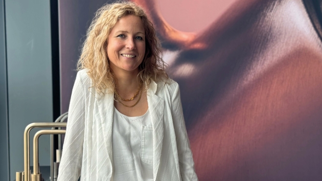 Ex-Douglas-CMO ist neue Marketing- und Vertriebschefin bei Dornbracht - Caroline Schmitt ist neue CSMO bei Dornbracht. Neben Stefan Gesing als Vorstandsvorsitzendem verantwortet Schmitt im Unternehmen die Bereiche Sales und Marketing - Quelle: Dornbracht